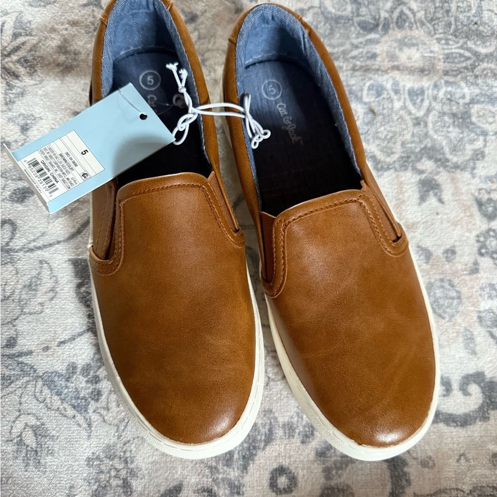 New! Brown Slip-On boys  Shoes cat and jack